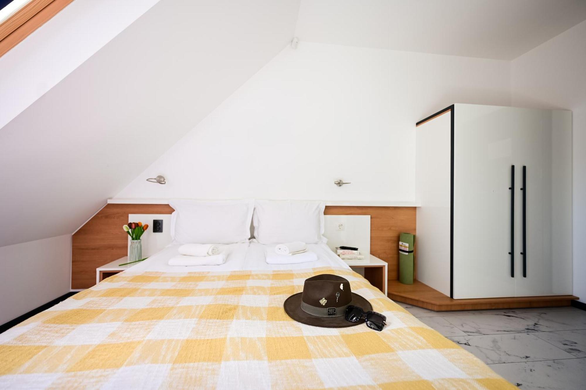 Rubo Hotel Σούμεν Εξωτερικό φωτογραφία