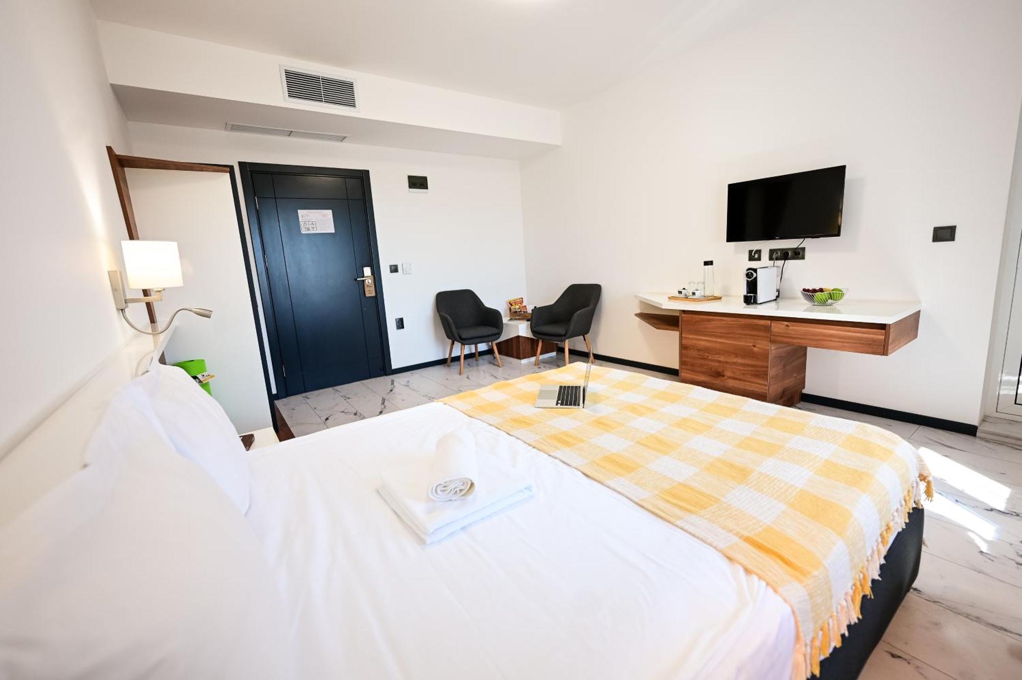 Rubo Hotel Σούμεν Εξωτερικό φωτογραφία